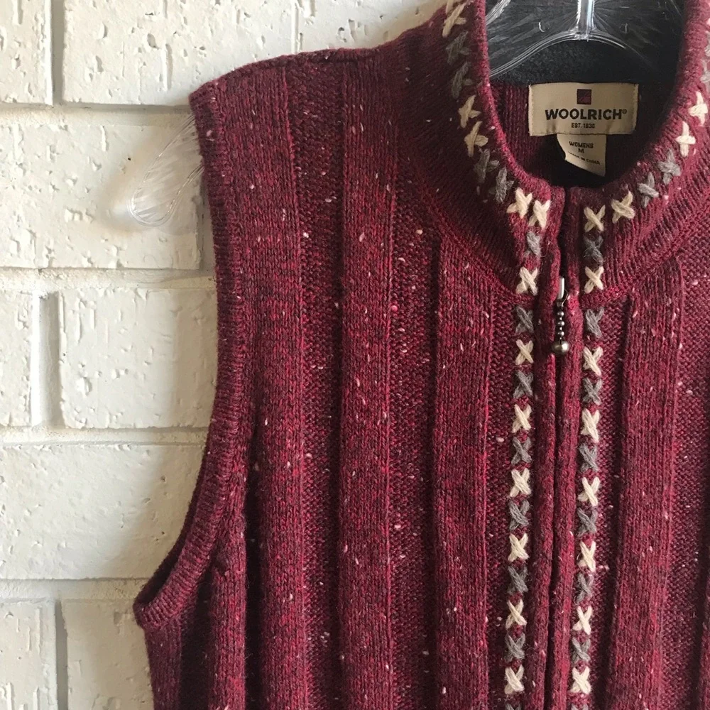 Woolrich Sleeveless Sweater Vest Ruby Heather Size Medium Zip Up - Picture 3 of 7
